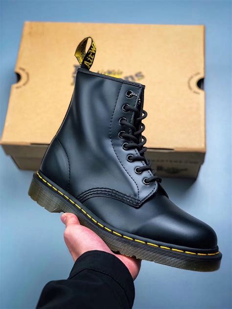 dr martens yupoo